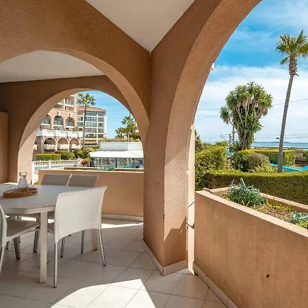 Pierre & Verrerie Aparthotel Cannes