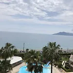 Hotel apartamentowy Pierre & Verrerie Cannes