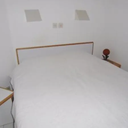 Pierre & Verrerie 3* Канны