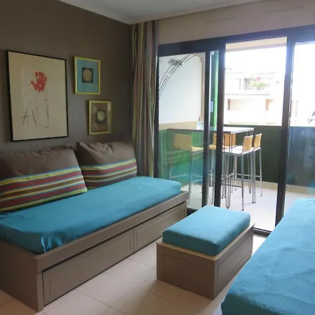 Pierre & Verrerie Aparthotel Cannes