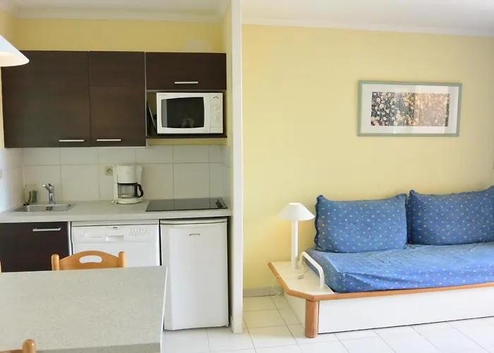 Pierre & Verrerie 3*