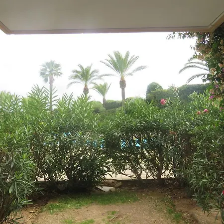 Pierre & Verrerie Lejlighedshotel 2*