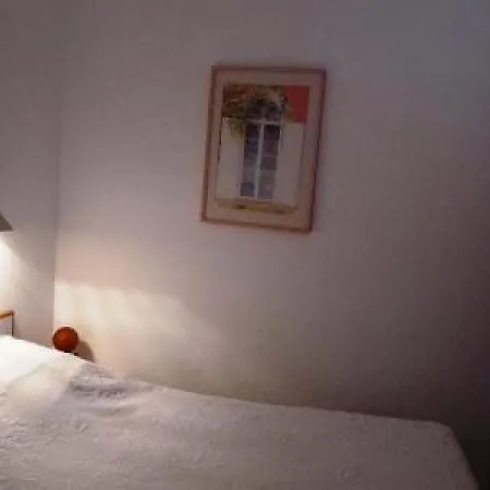 Pierre & Verrerie Hotel apartamentowy 2*