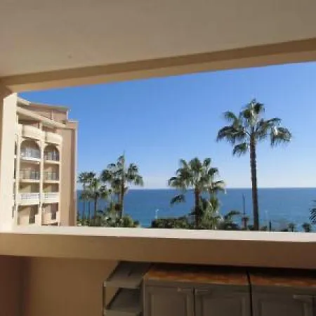 Pierre & Verrerie 2* Cannes